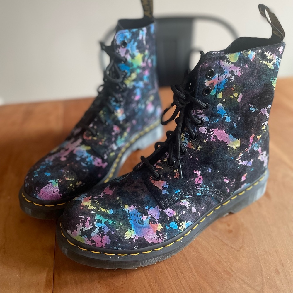 DOC MARTENS ABSTRACT 1460 PASCAL ‘TUTTI FRUITI’ 10 US LIKE NEW
